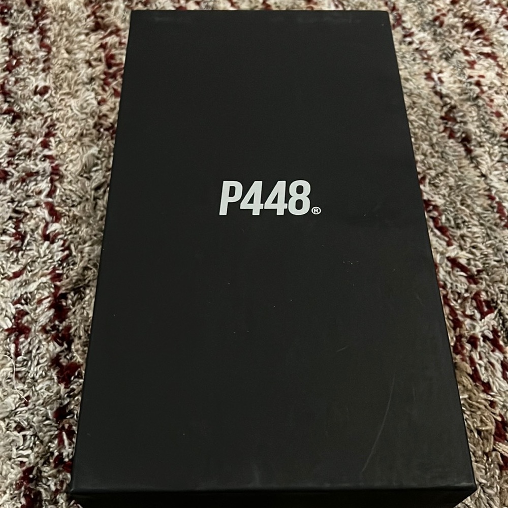 P448 Sneakers